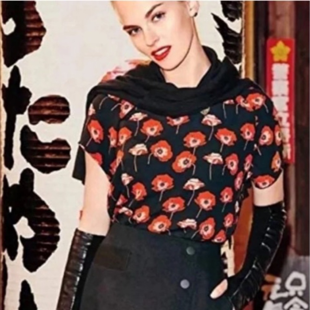 Cabi #3251 Flanders Top In Fiery Poppy Print - S NWOT